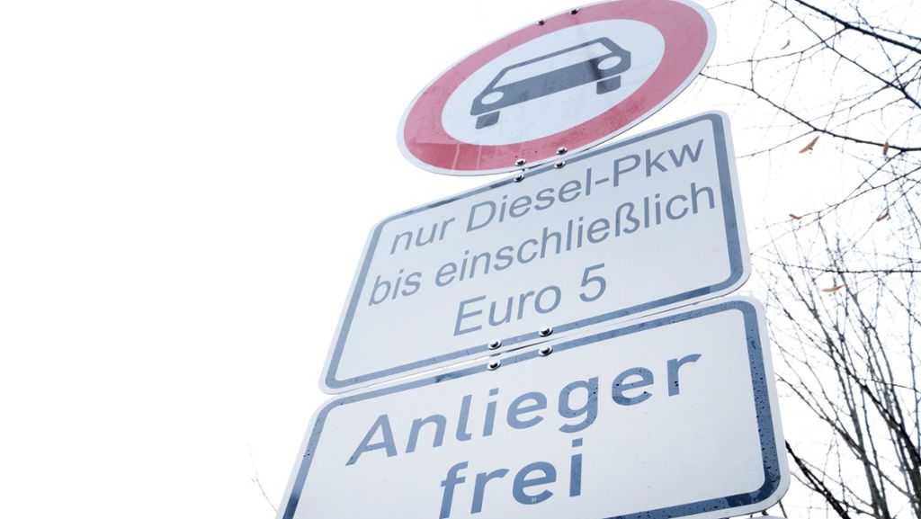 Eur0-5-Diesel in Stuttgart: Kretschmann hält Fahrverbote wegen Corona für unwahrscheinlich