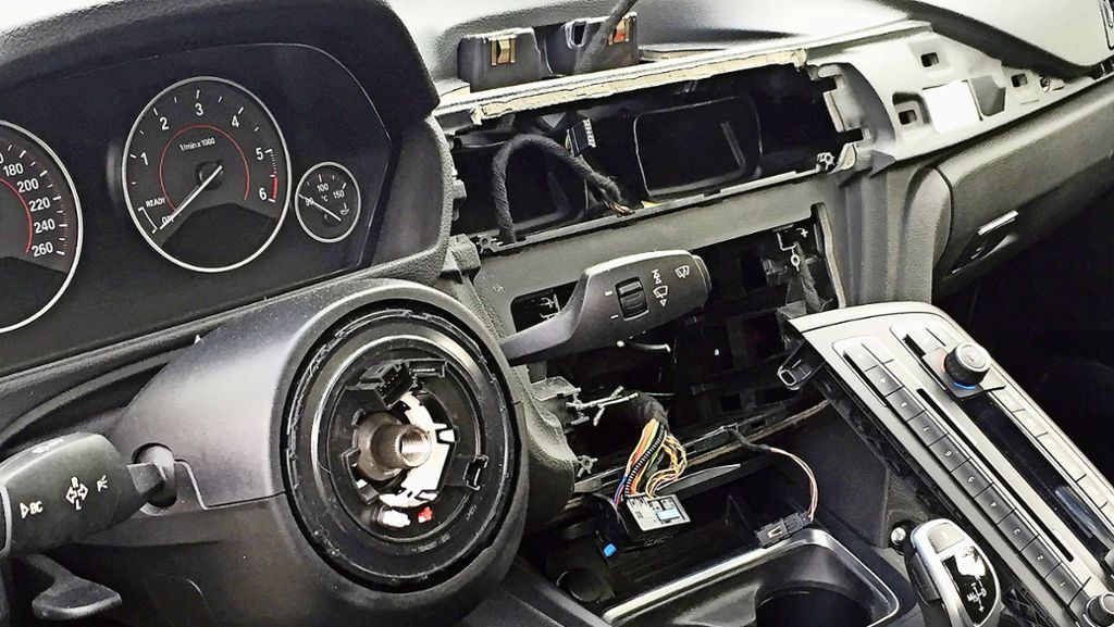 BMW-Aufbruchserie im Kreis Böblingen: Wenn  plötzlich das Lenkrad im Auto fehlt