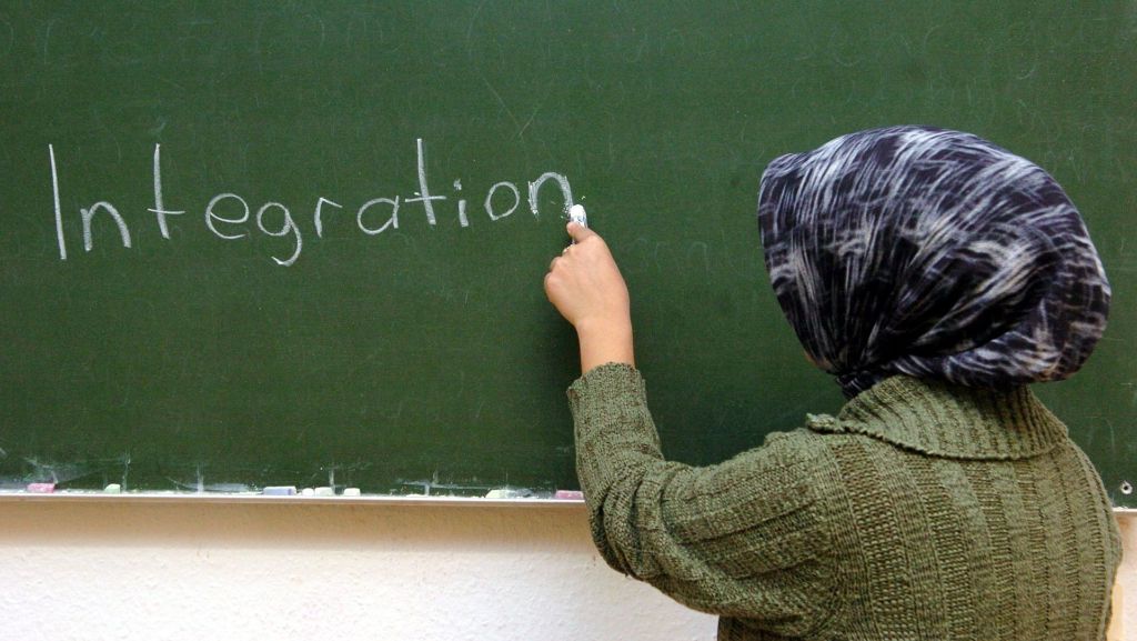 Bertelsmann-Studie: Muslime sind besser integriert, aber nicht akzeptiert