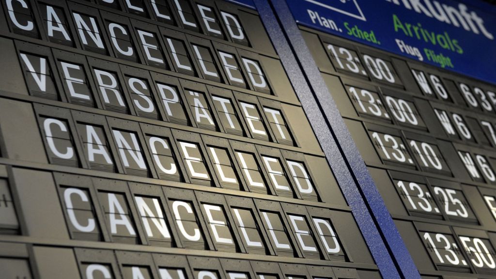 Flug-Chaos in Stuttgart: Immer mehr Passagiere beschweren sich