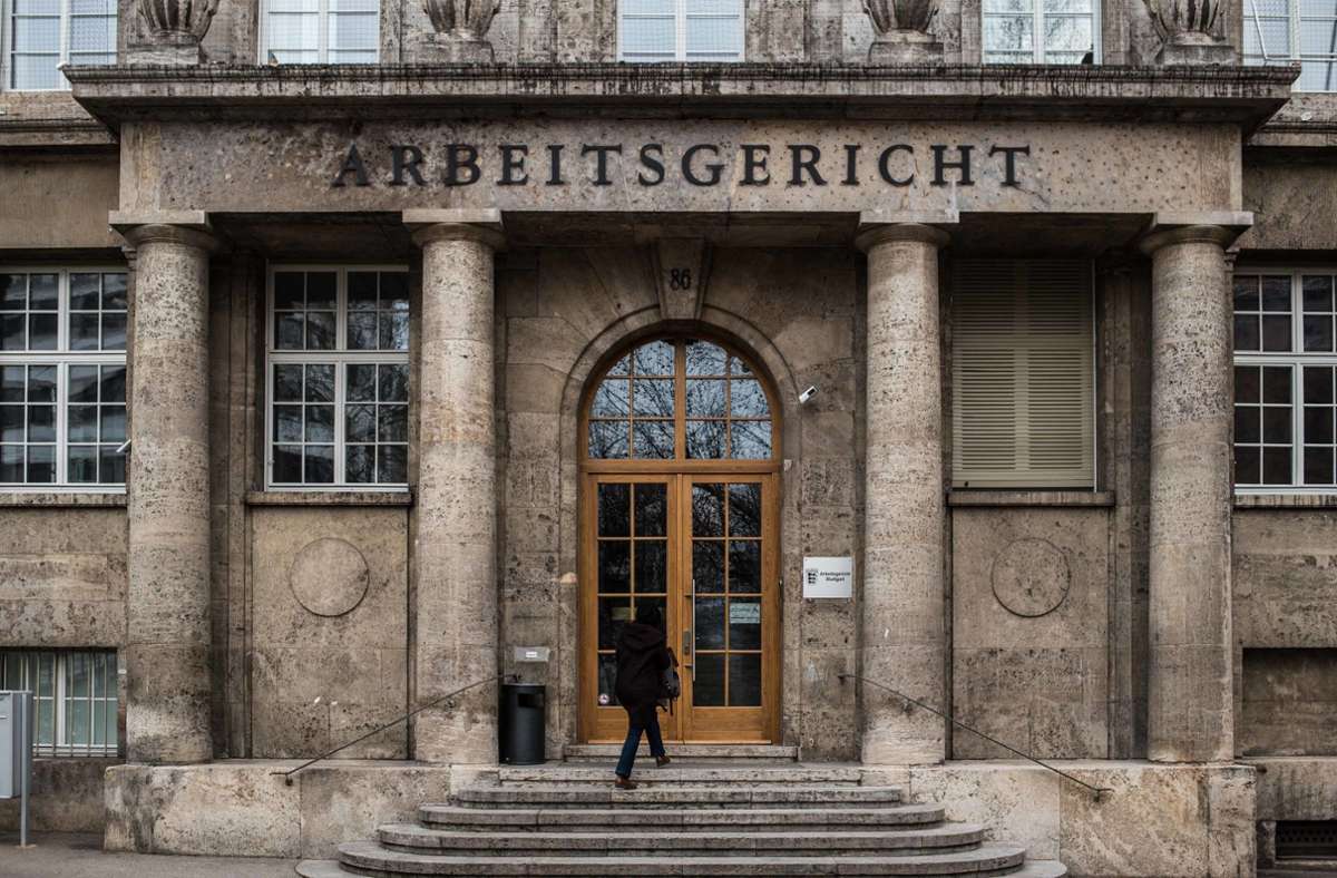Deutschlehrerinnen der Volkshochschule Stuttgart wollen vor Gericht Urlaubsgeld erstreiten. Foto: Lichtgut/Max Kovalenko