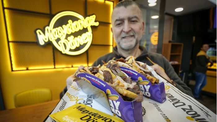 Döner-Franchise Maydonoz eröffnet: So schmeckt der Ludwigsburger Taco-Döner