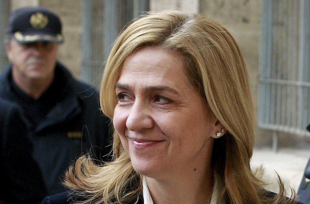 Die 51-jährige Cristina, eine der beiden Schwestern von König Felipe VI., wird beschuldigt, ihrem Mann Beihilfe zum Steuerbetrug geleistet zu haben.