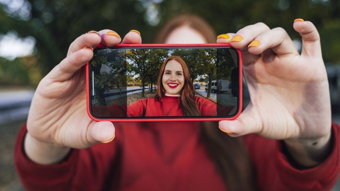 Soziale Medien: „In Selfies steckt die Frage: Bin ich gut genug?“