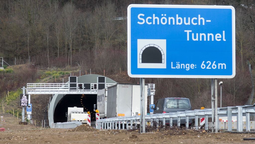 A81 bei Herrenberg: Schönbuchtunnel wird gesperrt