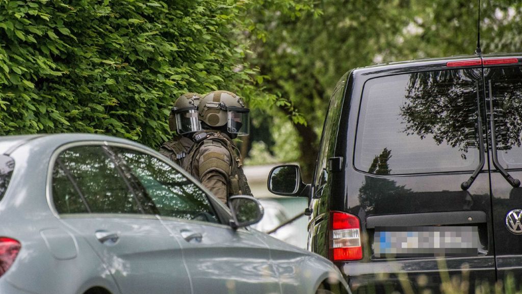 SEK-Einsatz in Esslingen: Polizei  nimmt Mann fest