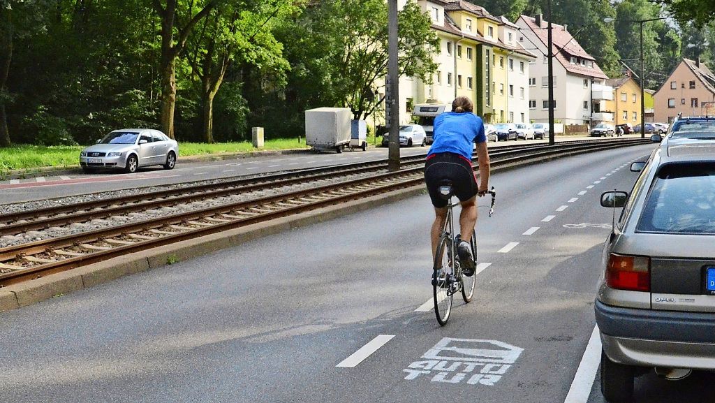 Radverkehr in Stuttgart-Kaltental: Achtung, Autotür!