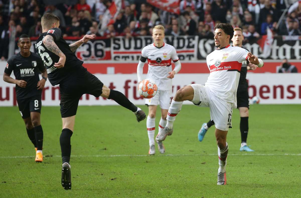 Der VfB kam trotz des Nackenschlages schwungvoll aus der Kabine und drängte auf den Ausgleich.