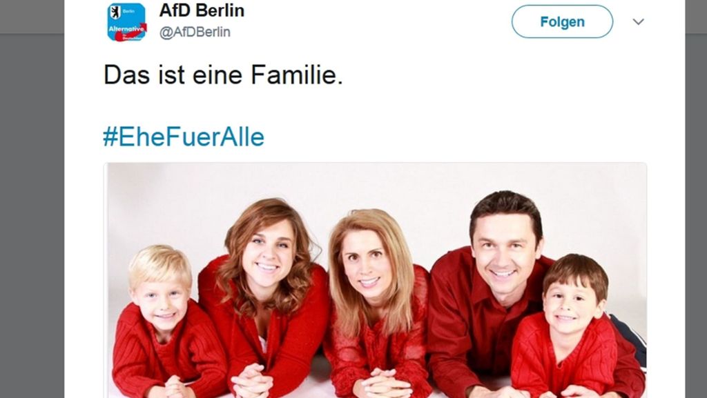  Die Alternative für Deutschland (AfD) Berlin hat im Zusammenhang mit der „Ehe für alle“-Debatte auf Twitter das Bild einer Familie veröffentlicht und reichlich Hohn und Spott geerntet. 