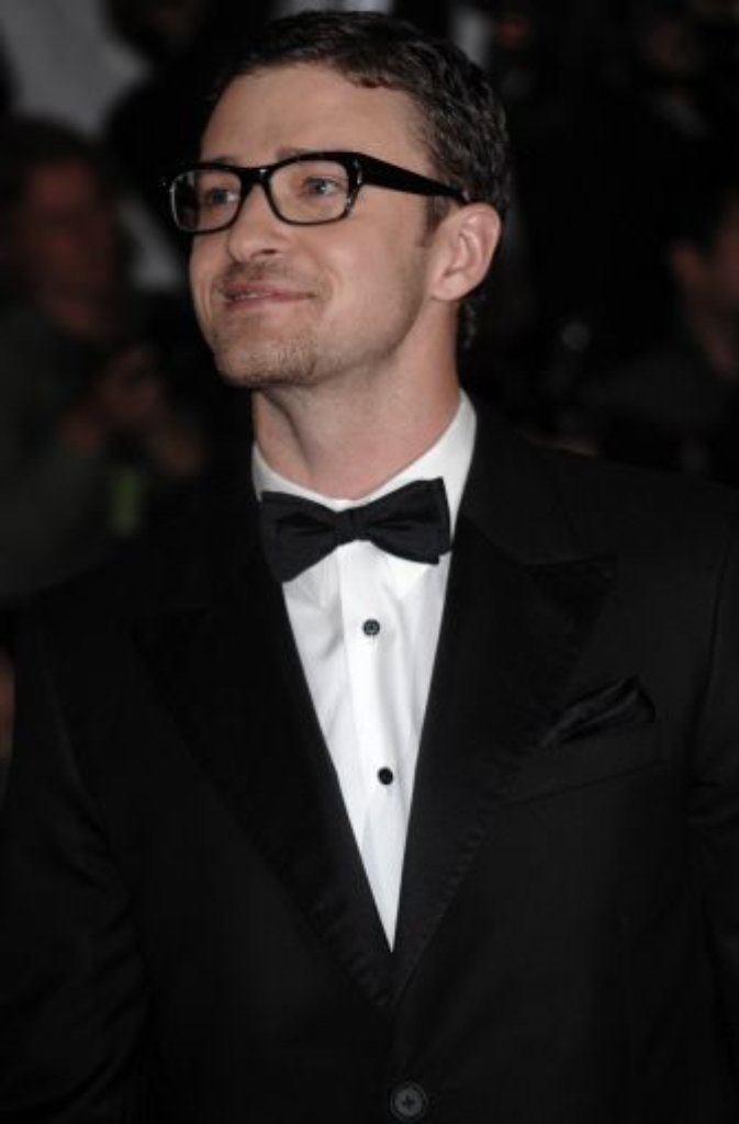 Der Sänger Justin Timberlake trägt das, was man landläufig eine Nerd-Brille nennt, weil der Träger damit aussieht wie die Streber, die man in der siebten Klasse gerne mal in den Mülleimer steckte.