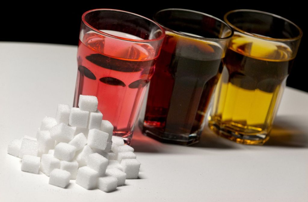Egal ob Zucker oder alternative Süßungsmittel – in großen Mengen konsumiert, schadet beides der Gesundheit. Foto: dpa