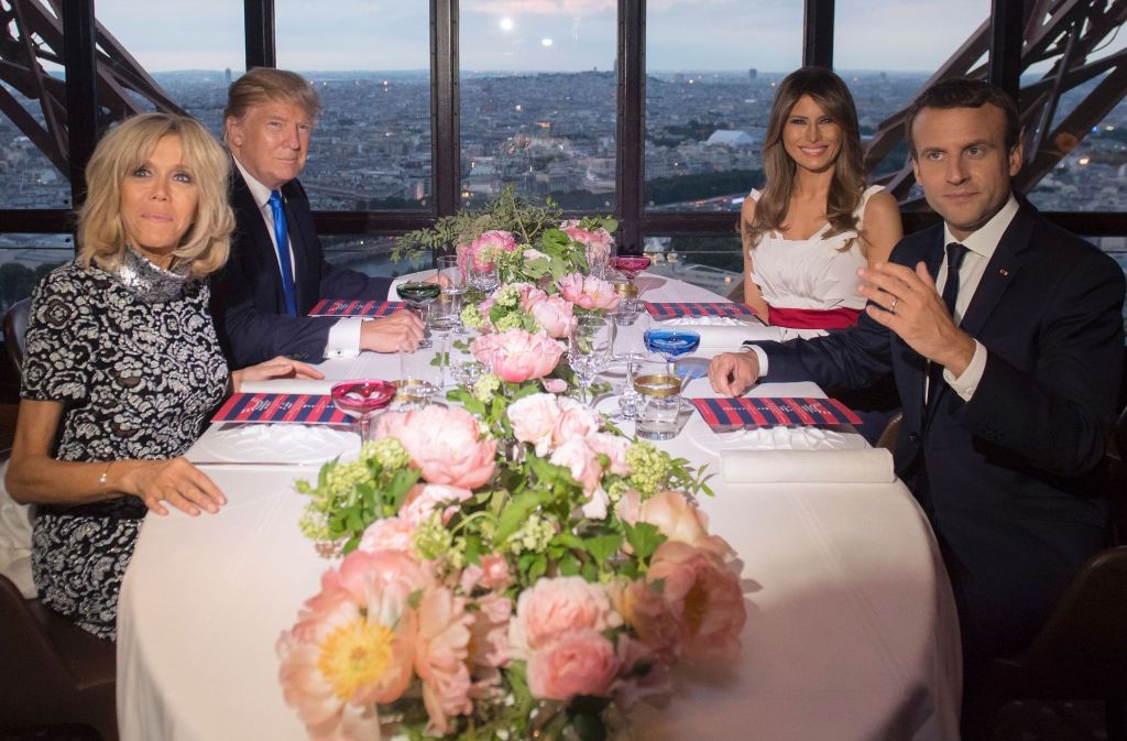 Die Trumps sind momentan in Frankreich auf Besuch.