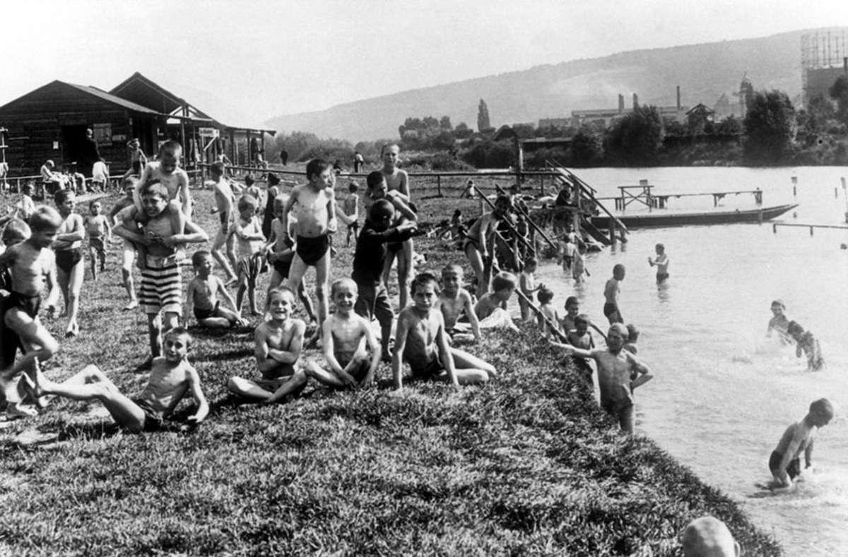 Baden im Neckar unweit vom Gaskessel: Das Foto ist um 1928 entstanden.