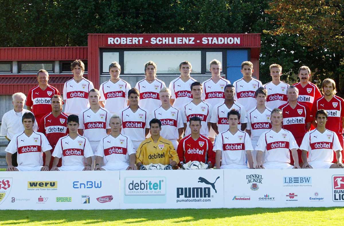 Beim VfB Stuttgart wurde er Jugendtrainer. Als Co-Trainer gewann er mit den A-Junioren die deutsche Meisterschaft.