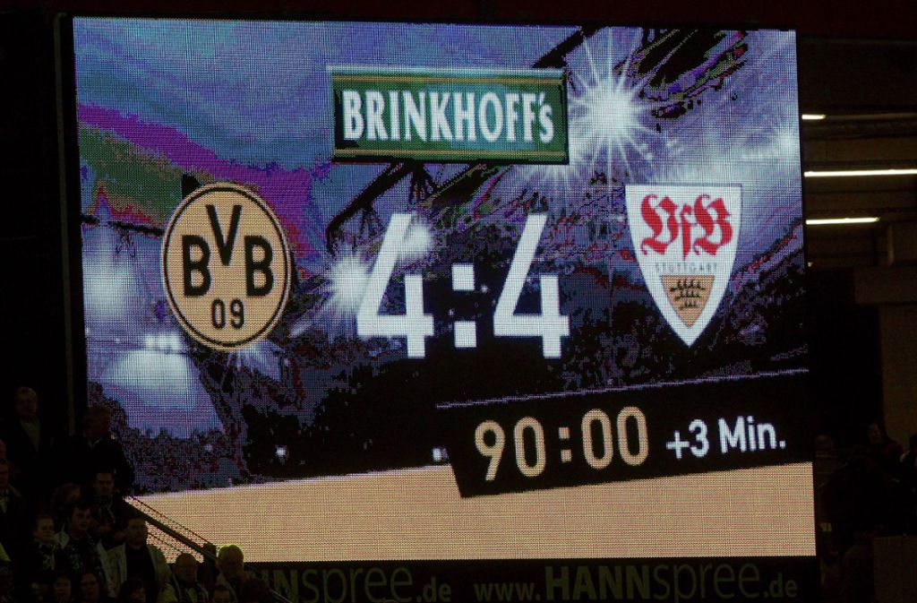 In jedem Fall lieferten sich beide Mannschaften eines der denkwürdigsten Duelle der Bundesliga-Historie.