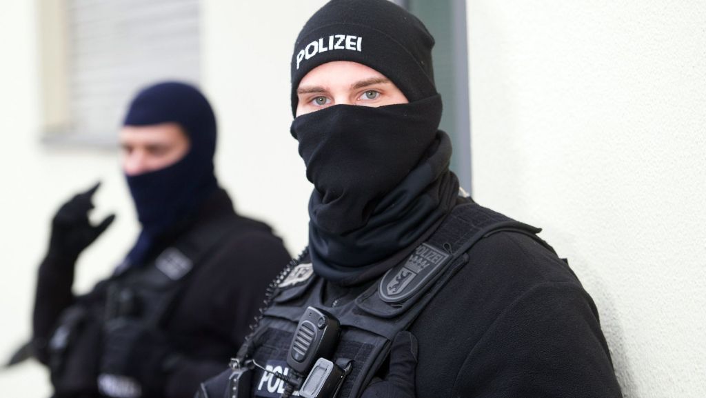 Polizei-Einsatz in Berlin: Razzia gegen Islamisten