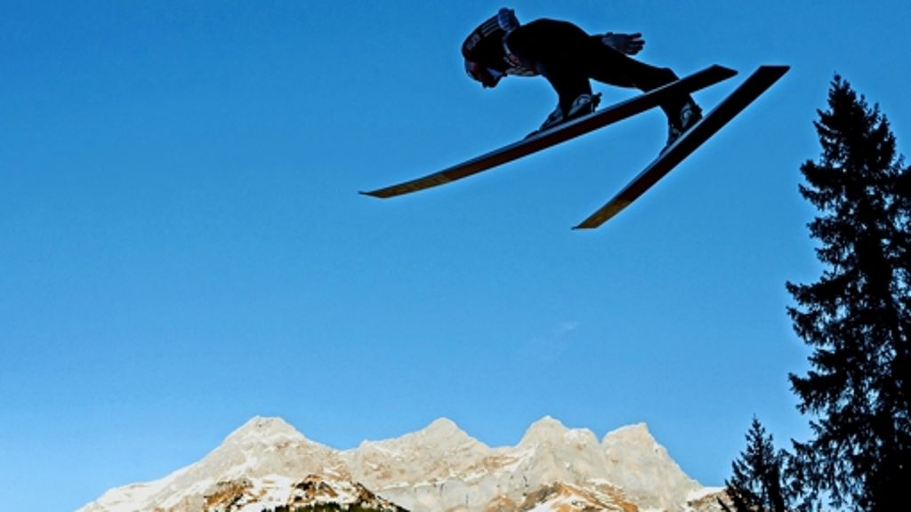  Nach Jahren des Misserfolgs der deutschen Skispringer will der 27-Jährige Bayer Severin Freund bei der Vierschanzentournee dieses Mal seine gute Form nutzen und ganz vorne mitmischen. 