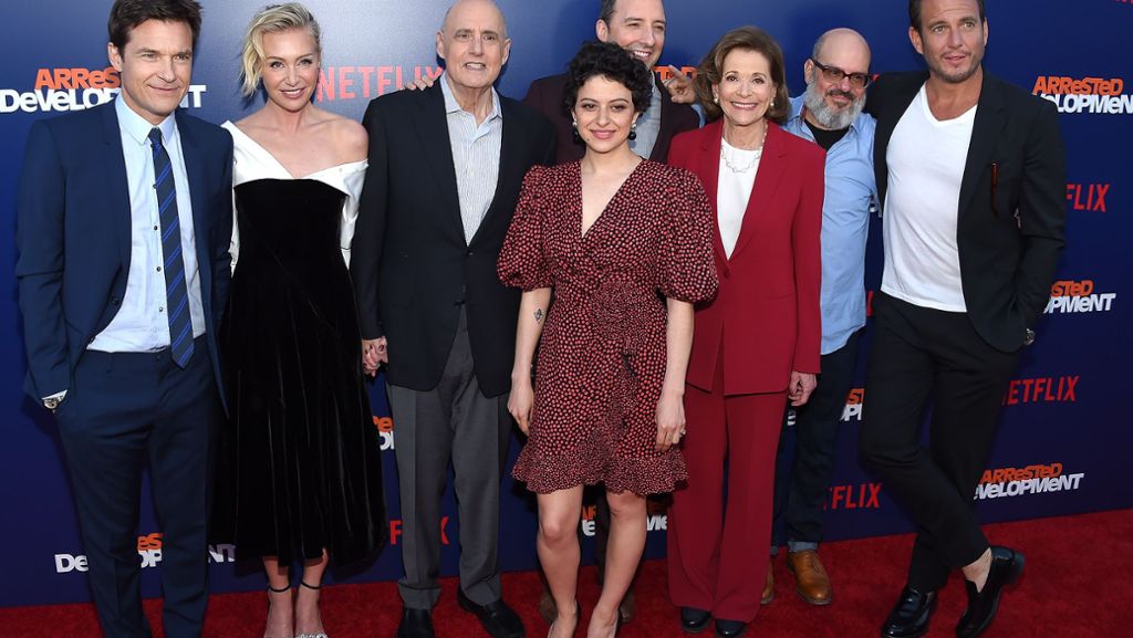 Arrested Development bei Netflix: Portia de Rossi und Kollegen feiern Premiere der fünften Staffel