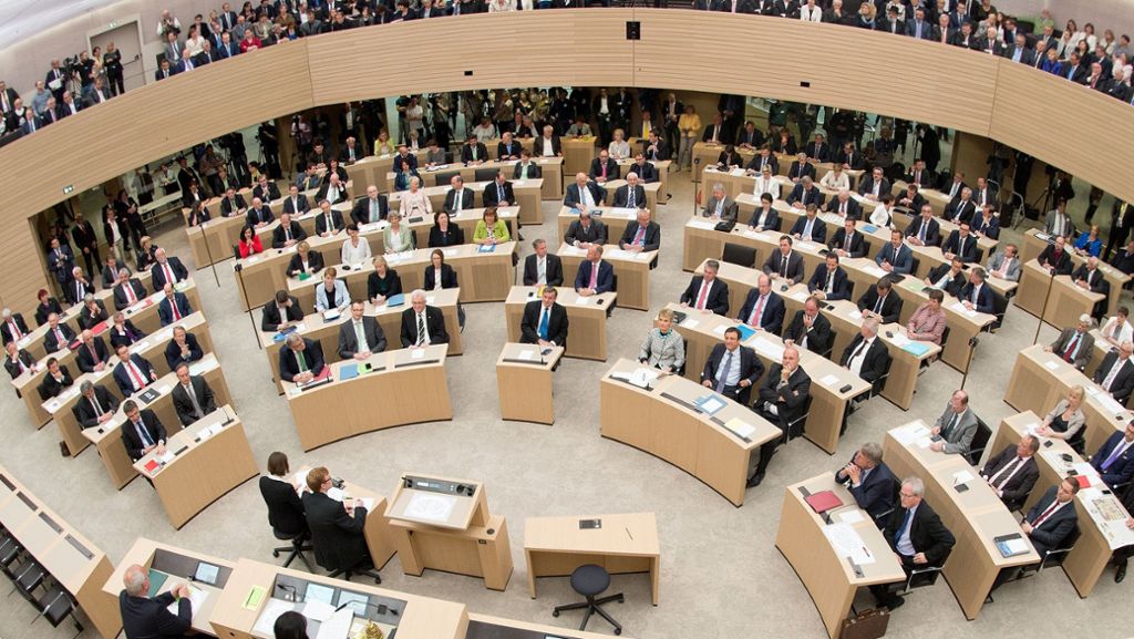 Landtag in Baden-Württemberg: Gerangel im Vorfeld der Wahl des Bundespräsidenten