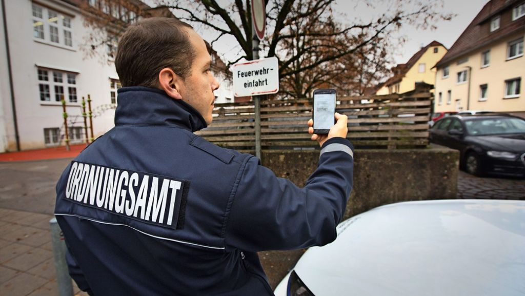 Wendlingen wird zur Smart City: Der Sensor erkennt den Falschparker sofort