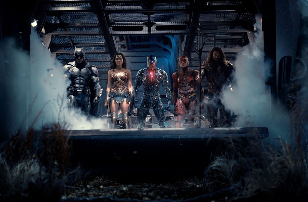 Ganz schön Dampf drin im Heldenleben: Batman (Ben Affleck), Wonder Woman (Gal Gadot), Cyborg (Ray Fisher), Flash (Ezra Miller) und Aquaman (Jason Momoa)