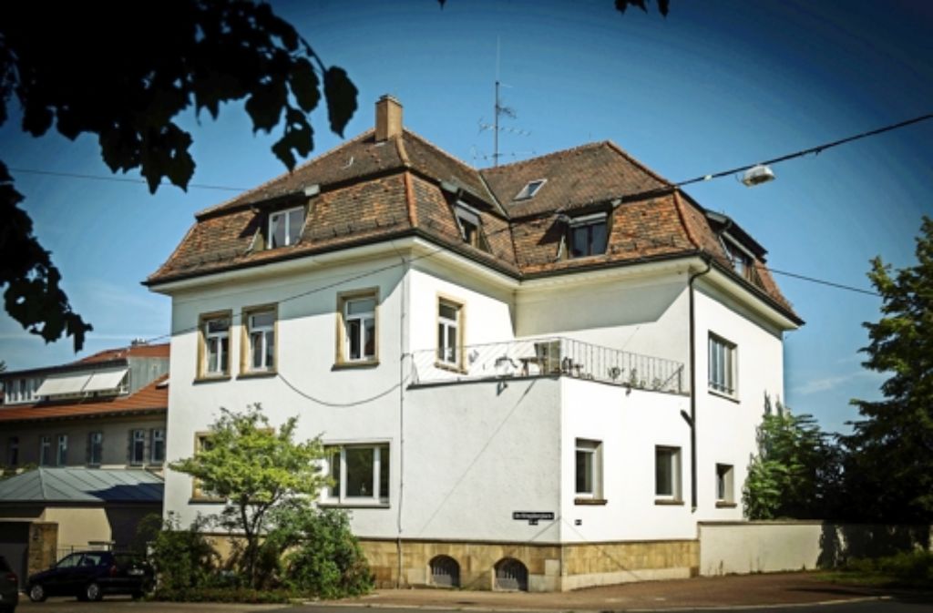 In diesem Gebäude hat der württembergische Staatspräsident Eugen Bolz von 1932 bis zu seiner Verhaftung 1944 gewohnt. Foto: Lg/Zweygarth