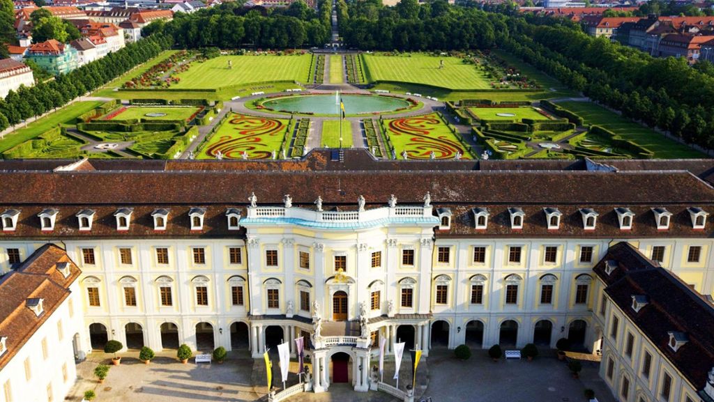  Die Restaurierung des Residenzschlosses Ludwigsburg geht in der neuen Saison in die heiße Phase. Wenn sie abgeschlossen ist, will man den Vergleich mit Versailles und Co. nicht scheuen. 