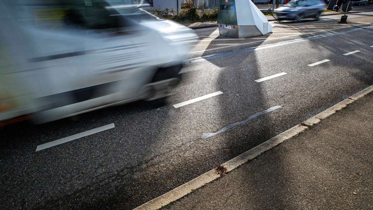  Bei der Geschwindigkeitsmessung hat ein Sinneswandel eingesetzt. Längst wird nicht nur wegen der Verkehrssicherheit kontrolliert. Auch Lärm und Schadstoffemissionen rücken zunehmend in den Fokus. 