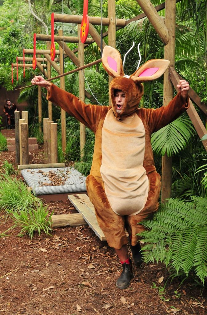 Gewonnen! Honey freut sich über seine Performance in der Dschungelprüfung an Tag elf.