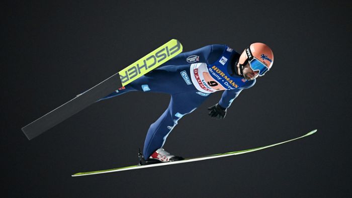 Deutsche Skispringer im Team auf Rang drei