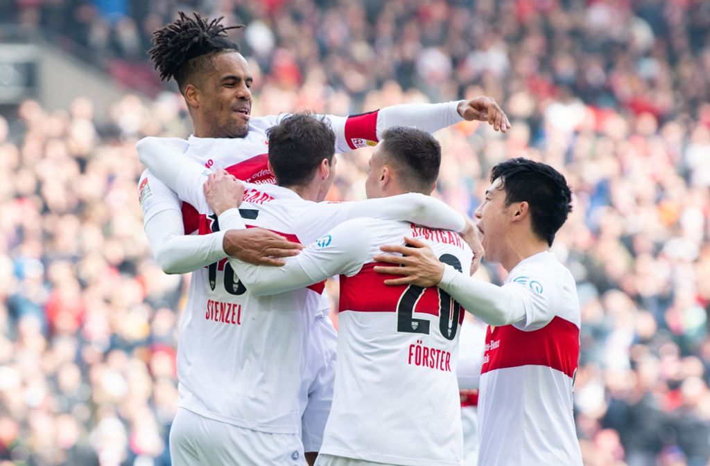 Der VfB Stuttgart hat gegen Erzgebirge Aue 3:0 gewonnen. Unsere Redaktion hat die Leistungen der einzelnen VfB-Akteure wie folgt bewertet.