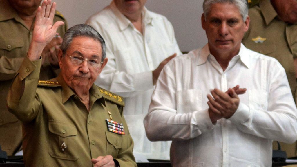  Der letzte Castro tritt als kubanischer Präsident zurück. Wie geht es danach weiter? Der Kuba-Experte Bert Hoffmann spricht über den mutmaßlichen Nachfolger und die Zukunft des Inselstaates. 
