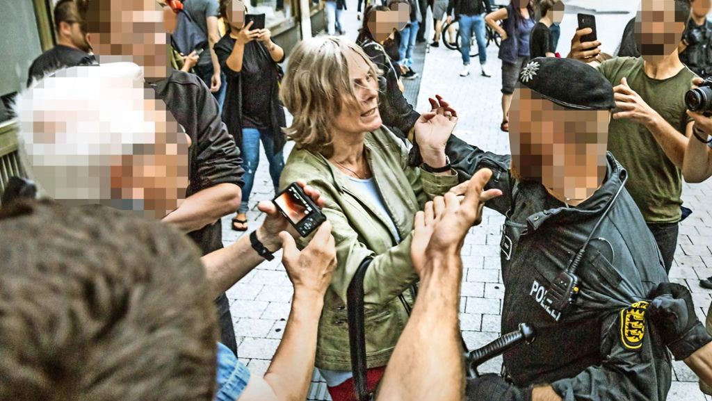 Antifa-Demo auf dem Marienplatz in Stuttgart: Das sagen Kommunal-Politiker über den Polizeieinsatz