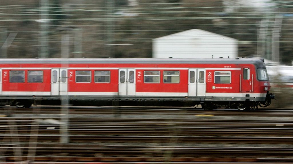Cannstatter Volksfest: Bahn setzt mehr und längere Züge ein