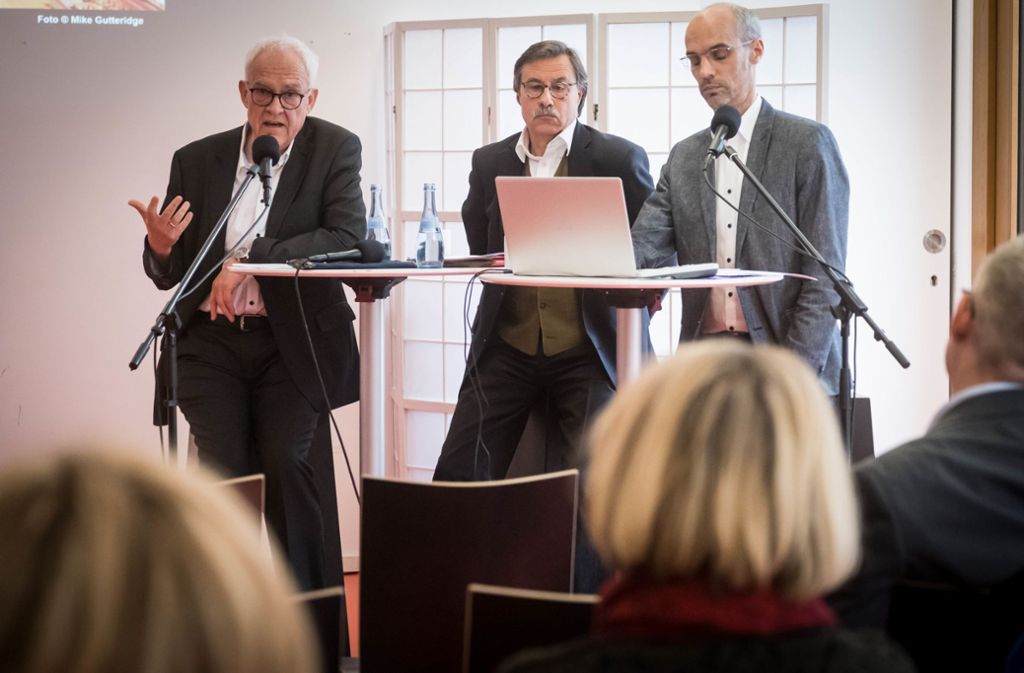 Der Vorstand des Konzerthausvereins: Der Vorsitzende Gernot Rehrl (Mitte) und seine Stellvertreter Felix Fischer (links) und Ralf Püpcke. Foto: Lichtgut/Achim Zweygarth