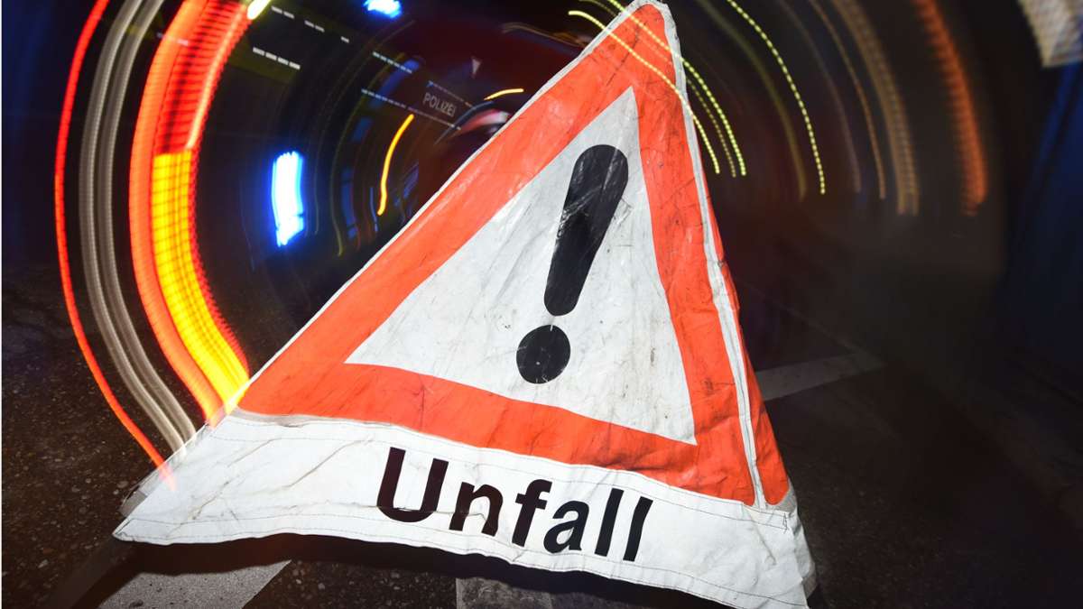 A7 bei Giengen: Autobahn 7 nach Unfall komplett gesperrt