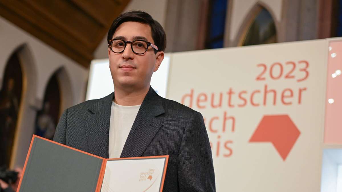 „Echtzeitalter“ von Tonio Schachinger: Deutscher Buchpreis geht an Österreicher