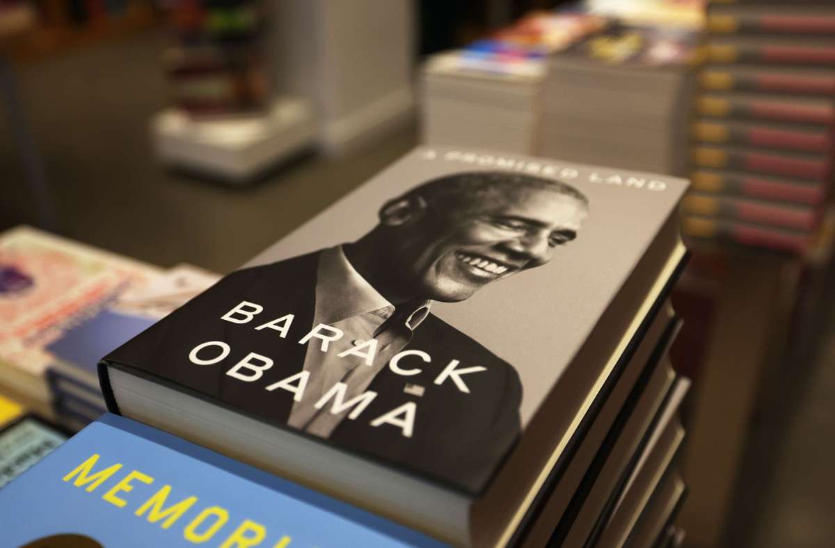 Geht weg wie warme Semmeln: Barack Obamas Memoiren „A Promised Land“ Foto: AFP/Michael M. Santiago