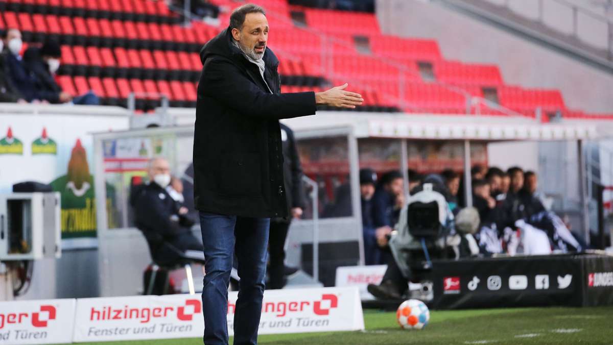  Sportdirektor Sven Mislintat polterte, Trainer Pellegrino Matarazzo war um Sachlichkeit bemüht, wurde aber dennoch deutlich – die Elfmeterszene von Freiburg sorgt weiter für Diskussionen. 