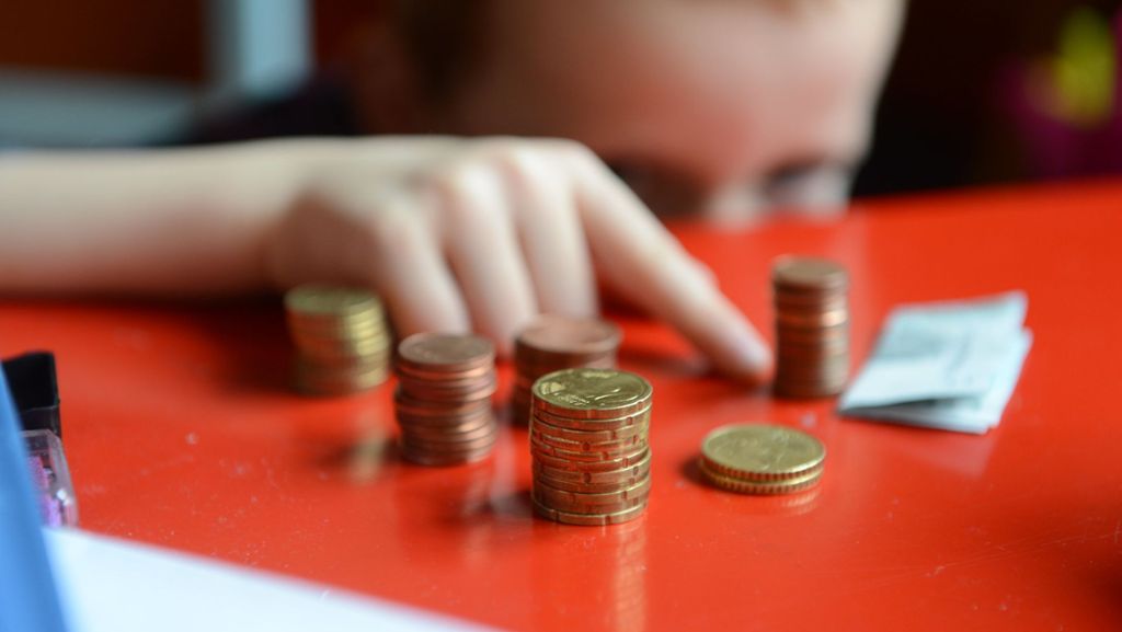 Finanzen für Familien: Wie Kinder den richtigen Umgang mit Geld lernen