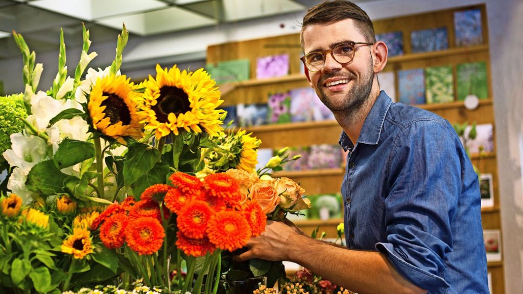  Michael Liebrich tritt am Wochenende in Berlin bei den Deutschen Meisterschaften der Floristen gegen die besten seiner Zunft an. Für den 29 Jahre alten Baden-Württembergischen Landesmeister ist die kreative Arbeit mit Blumen ein Traumberuf. 