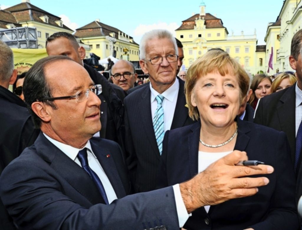 Die Welt schaute im Jahr 2012 auf Ludwigsburg. Die Staatschefs Merkel und Hollande feierten den 50. Jahrestag der Rede Charles de Gaulles an die deutsche Jugend, mit der 1962 in Ludwigsburg die Aussöhnung der ehemaligen Feinde begann. Foto: dpa