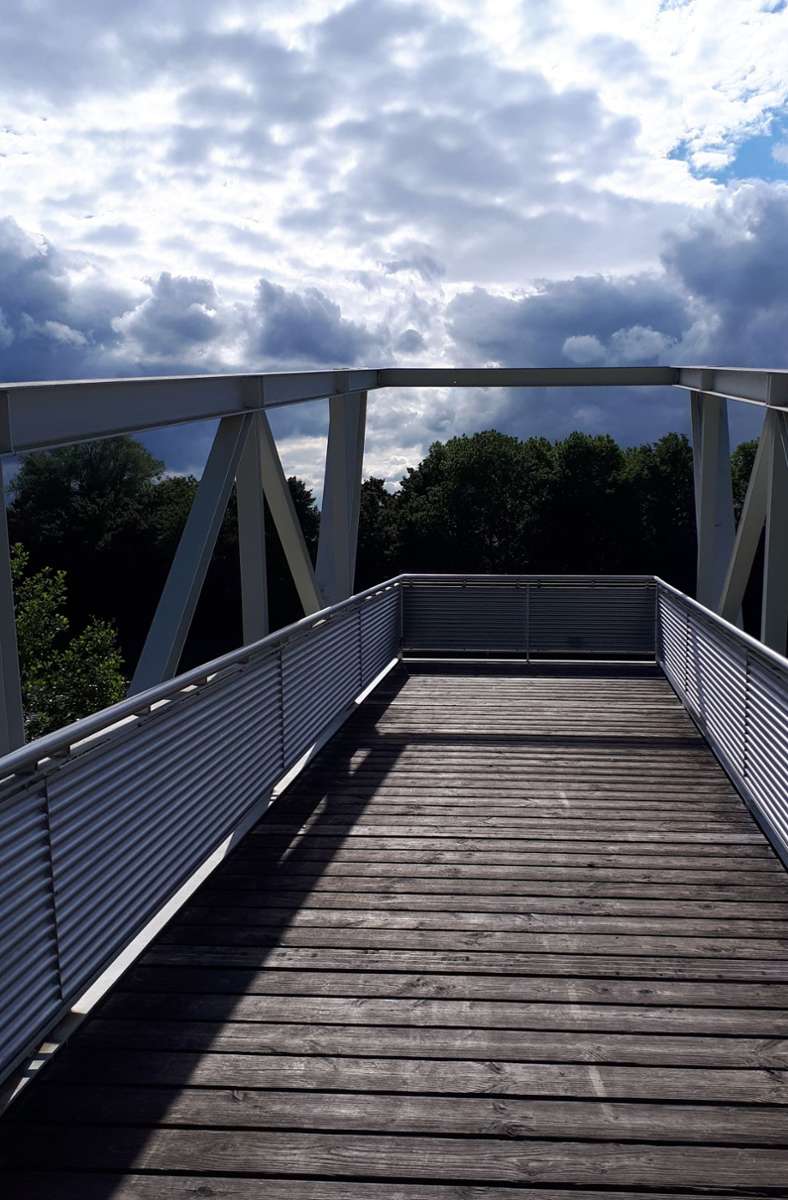 Impression von der Landungsbrücke am Neckar.