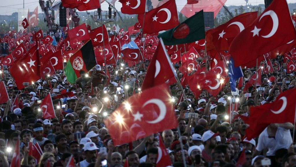 Türkei: Fast 650 Juristen zur Fahndung ausgeschrieben