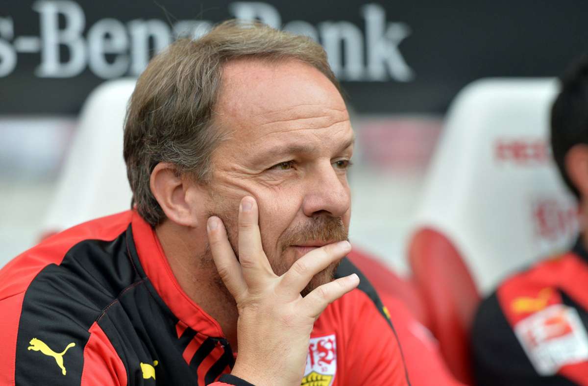 Alexander Zorniger übernahm das Traineramt beim VfB am 1. Juli 2015. Er blieb bis zum 23. November 2015.