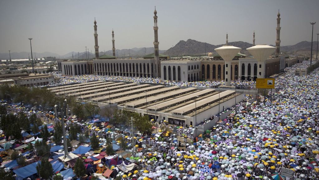 In Mekka und in aller Welt: Muslime feiern das Opferfest