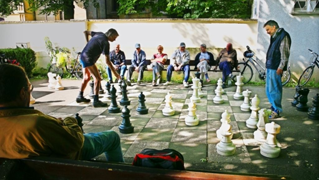 Serie „Lasst uns doch mal wieder“ Schach spielen: Völkerverständigung am Betonbrett