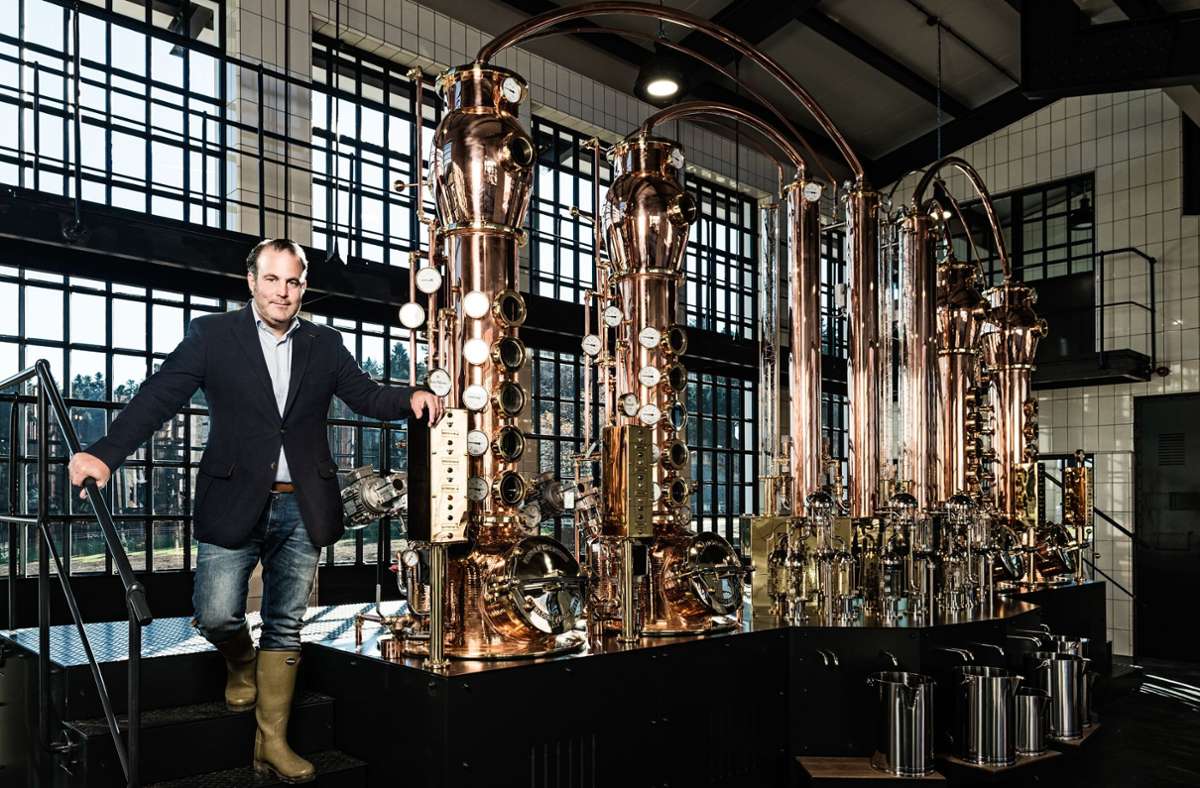 Jürgen Steins Sohn Alexander, der den Gin Monkey 47 zum Welterfolg gemacht hat, kauft die Markenrechte im Februar 2020 zurück und will dem Weinbrand ab 2021 neues Leben einhauchen.