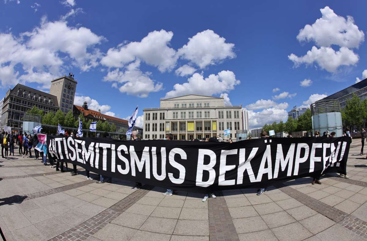 Eine  Demonstration in Leipzig Foto: dpa/Dirk Knofe