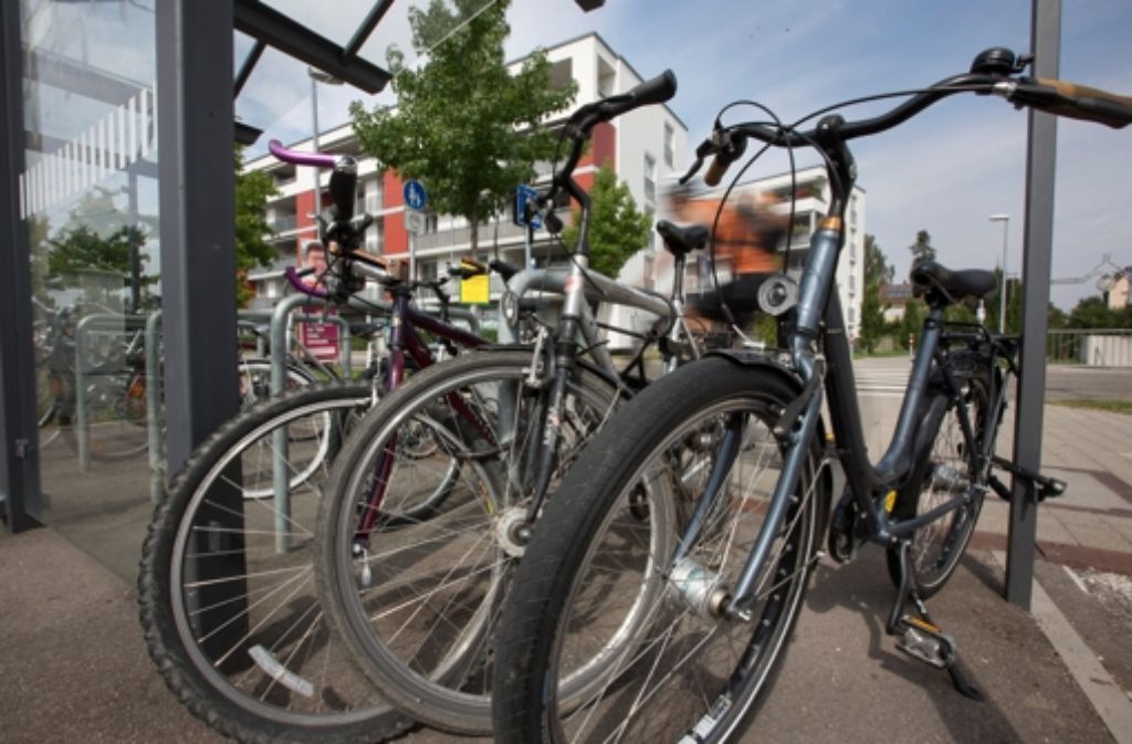 Fahrradfahren in Stuttgart FahrradAbstellplätze werden